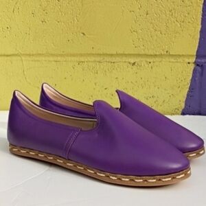 New Koshkar Leather Flats sz 37
